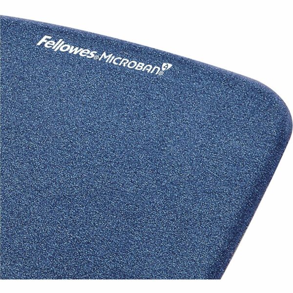 Fellowes® PlushTouch™ Foam Mouse Pad Wrist Support with MICROBAN® - Blue (9287301) - Image 7