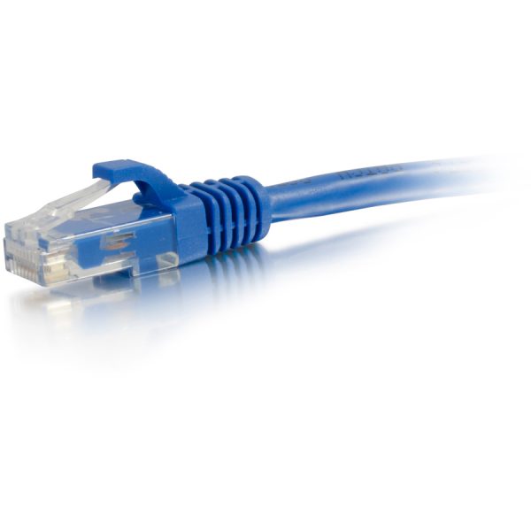 C2G 7ft Cat5e Ethernet Cable - Snagless Unshielded (UTP) - Blue - Image 2