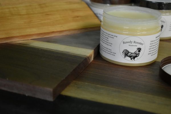 Rowdy Rooster's Soft Wax Paste for Furniture and Wood Cabinets & Decorative Pieces Easy to Apply Quick Drying Pleasant Beautiful Finish Protects from Scratches & Moisture 10 fl oz (Golden) - Image 7