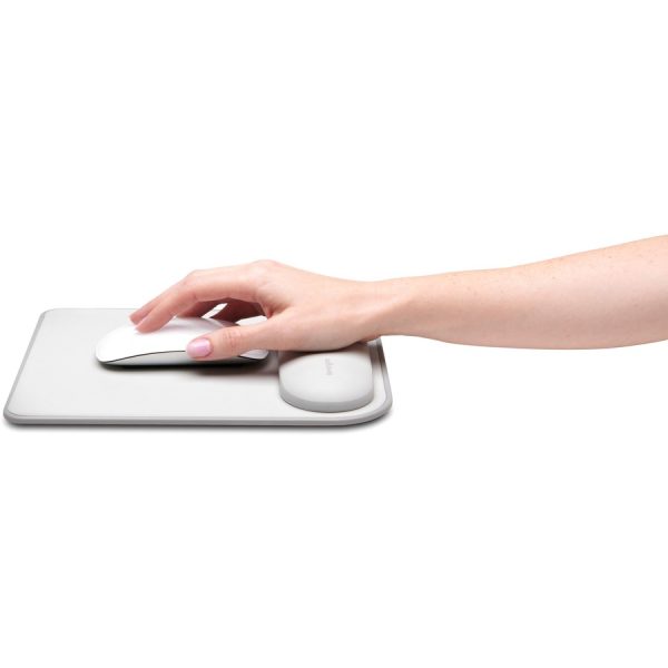 Kensington ErgoSoft Wrist Rest Mouse Pad for Standard Mouse - Image 4
