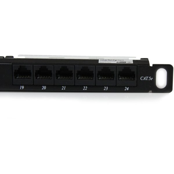 StarTech.com 24 Port 0.5U Cat5e Patch Panel - RJ45 Ethernet Rackmount Cat 5e 110 Patch Panel - Image 3