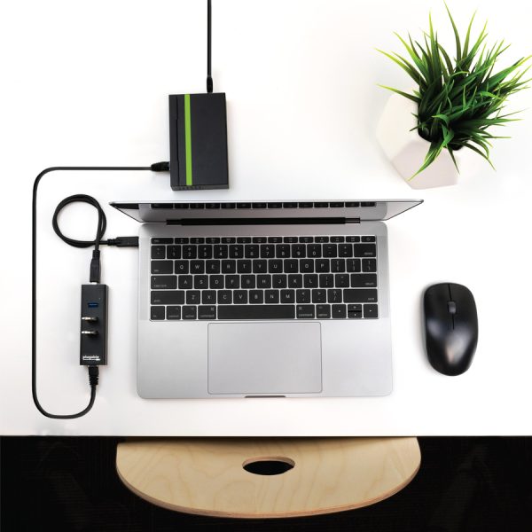 Plugable USB Hub with Ethernet, 3 port USB 3.0 Bus Powered Hub with Gigabit Ethernet - Image 6