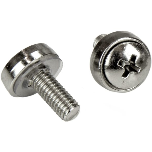 StarTech.com 100 Pkg M5 Mounting Screws and Cage Nuts for Server Rack Cabinet - Image 2