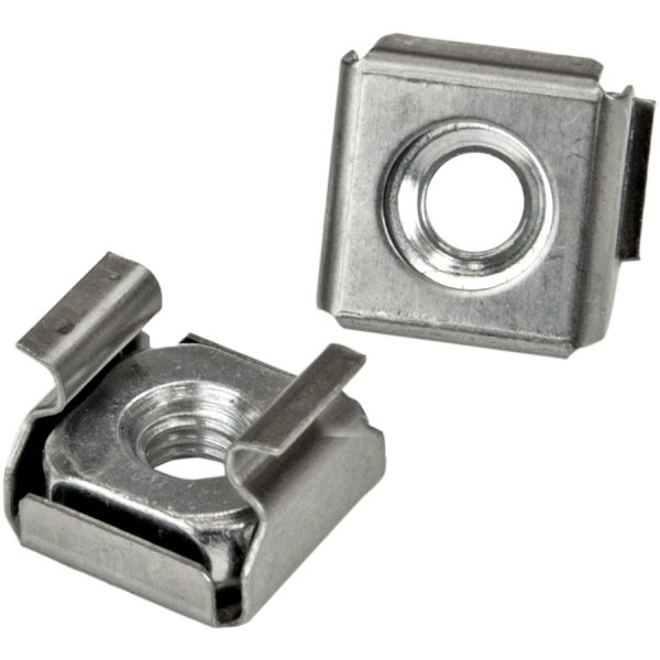 StarTech.com 100 Pkg M5 Mounting Screws and Cage Nuts for Server Rack Cabinet - Image 3