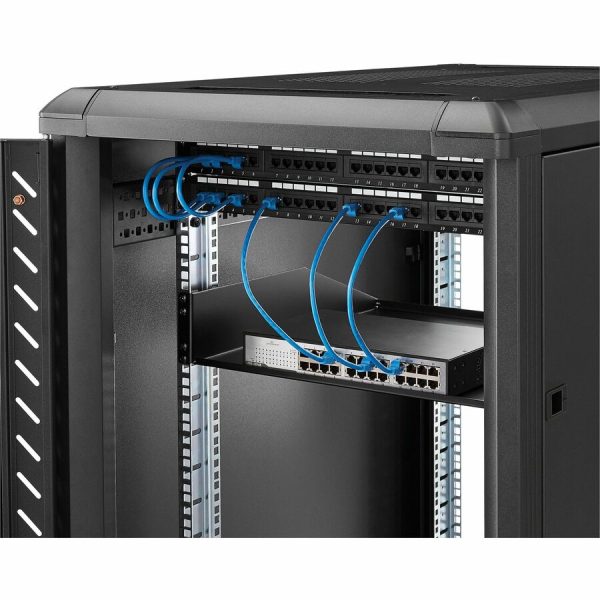 StarTech.com 2U Server Rack Cabinet Shelf - Fixed 18" Deep Cantilever Rackmount Tray for 19" Data/AV/Network Enclosure - Weight Cap. 125lbs/56kg - Image 2