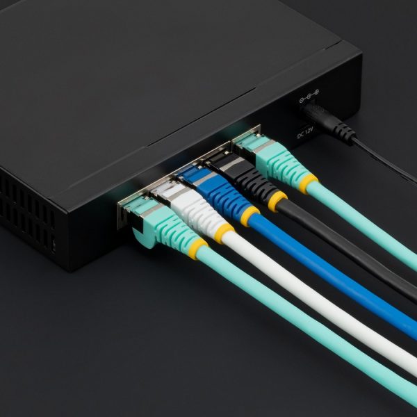 StarTech.com 6ft CAT6a Ethernet Cable, White Low Smoke Zero Halogen (LSZH) 10 GbE 100W PoE S/FTP Snagless RJ-45 Network Patch Cord - Image 5