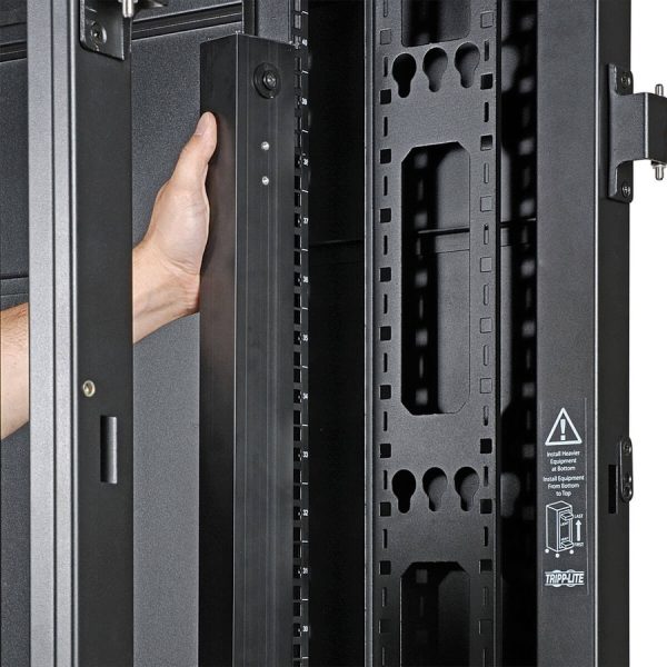 Eaton 3.7kW Single-Phase 208/230V Monitored PDU - LX Platform, 20 C13, 4 C19 Outlets, C20 Input with L6-20P Adapter, 0U 1778mm Height, TAA - Image 4