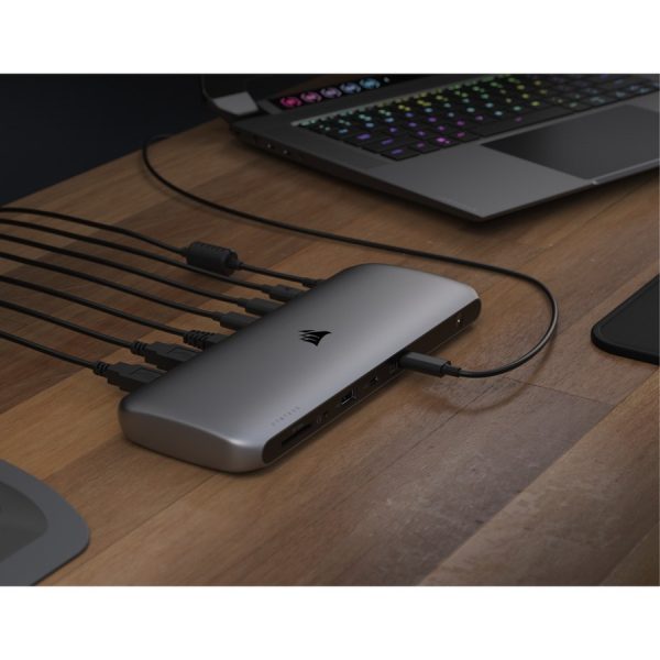 Corsair TBT200 Thunderbolt 4 Dock - Image 5