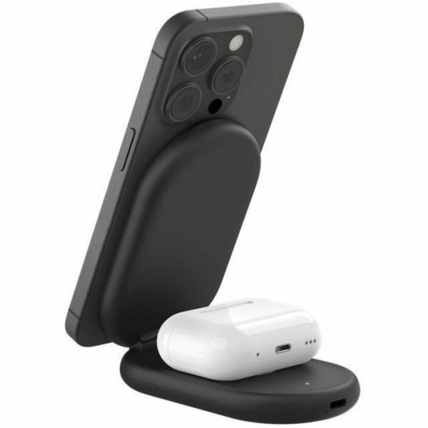 Belkin BoostCharge 2-in-1 Magnetic Foldable Wireless Charger with Qi2 15W - Image 5