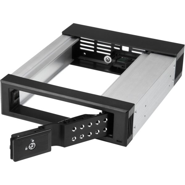 StarTech.com 5.25 to 3.5 Hard Drive Hot Swap Bay - Trayless - Aluminum - For 3.5" SATA/SAS Drives - Front Mount - SAS/ SATA Backplane - Image 4