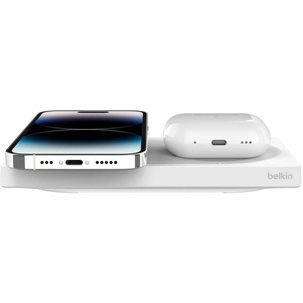 Belkin BoostCharge Pro MagSafe 2-in-1 Charging Pad - Image 7