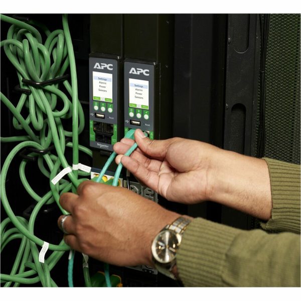APC by Schneider Electric NetShelter 42-Outlets PDU - Image 7