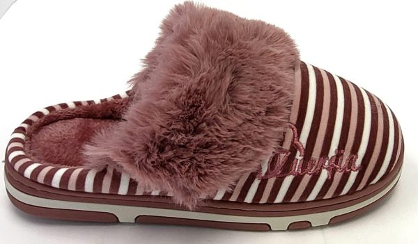 Women's Knit and Faux Fur Pink Comfort House Shoes Slippers 7.5 US size - Image 2