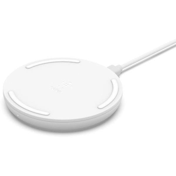 Belkin BoostCharge 10W Wireless Charging Pad + QC 3.0 Wall Charger + Cable - Image 2