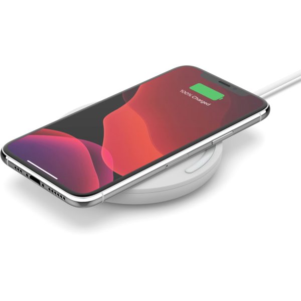 Belkin BoostCharge 10W Wireless Charging Pad + QC 3.0 Wall Charger + Cable - Image 8