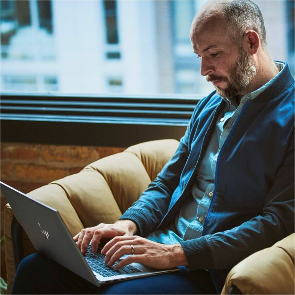 HP ZBook Firefly G11 A 14" Touchscreen Mobile Workstation - WUXGA - AMD Ryzen 7 8840HS - 32 GB - 1 TB SSD - English Keyboard - Image 4