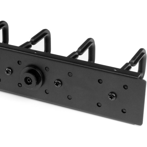StarTech.com Vertical Cable Organizer with D-Ring Hooks - Vertical Cable Management Panel - 20U - 2.8ft. - Image 4