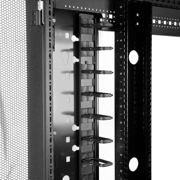 StarTech.com Vertical Cable Organizer with D-Ring Hooks - Vertical Cable Management Panel - 20U - 2.8ft. - Image 6
