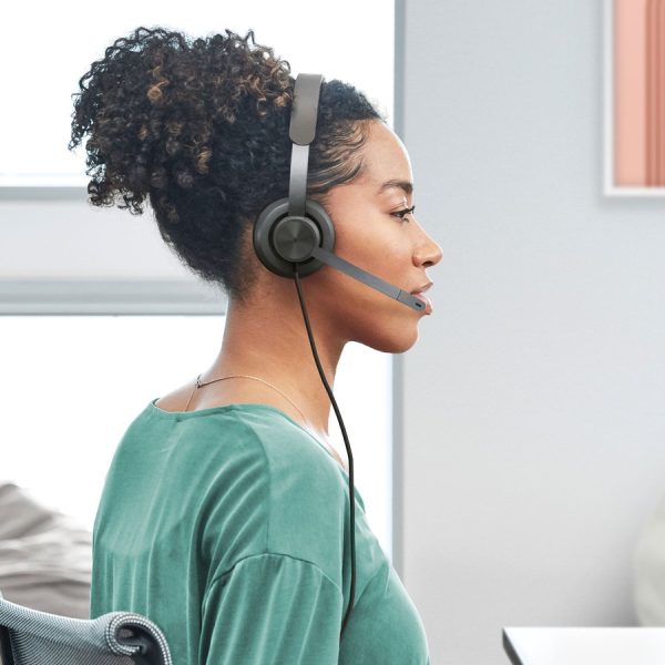 Logitech Zone 750 Wired On-Ear Headset with advanced noise-canceling microphone, simple USB-C and included USB-A adapter, plug-and-play compatibility for all devices - Image 5