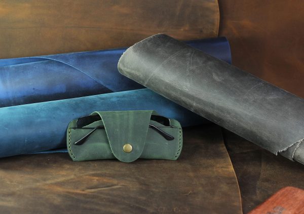 Soft Leather Glasses Case  Slim Eyeglass Sleeve Case  Sunglass Case for Men and Women  Retro Design Eyewear Case - Image 5