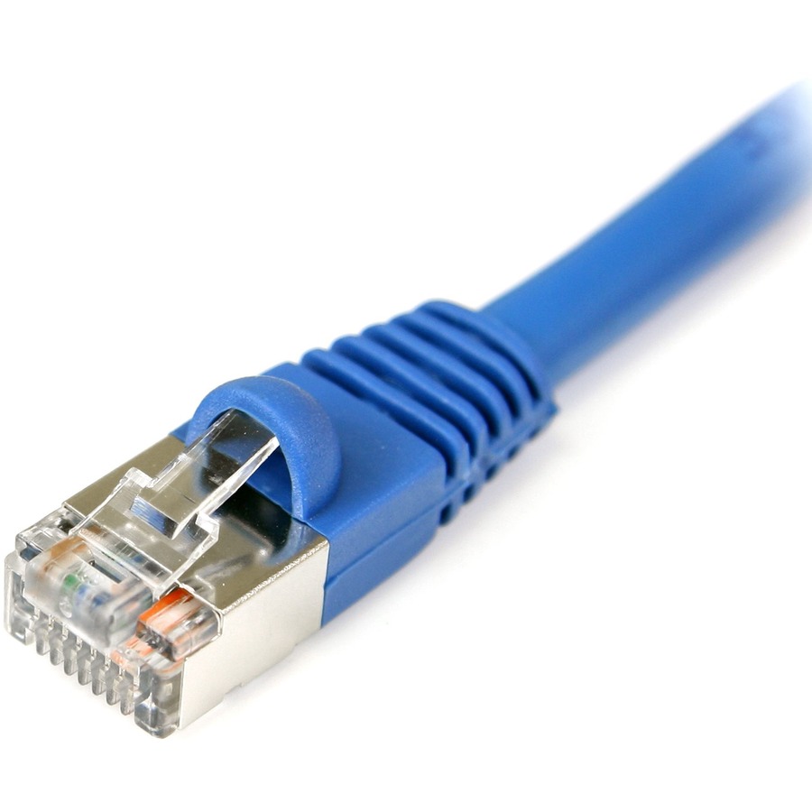 StarTech.com 6 ft Blue Snagless Shielded Cat5e Patch Cable - Image 2