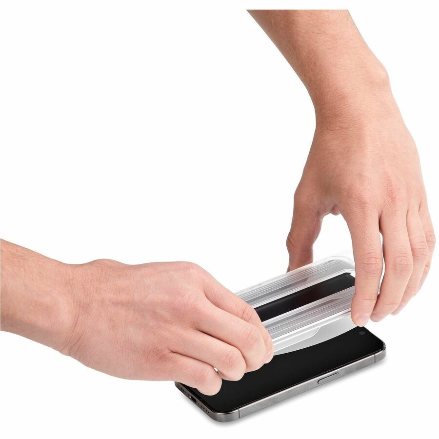 StarTech.com 4-Way Privacy Screen For iPhone 15 Pro Max, Portrait/Landscape, Touch-Enabled, +/- 30 Deg. View, Tempered Glass Protector Filter - Image 7