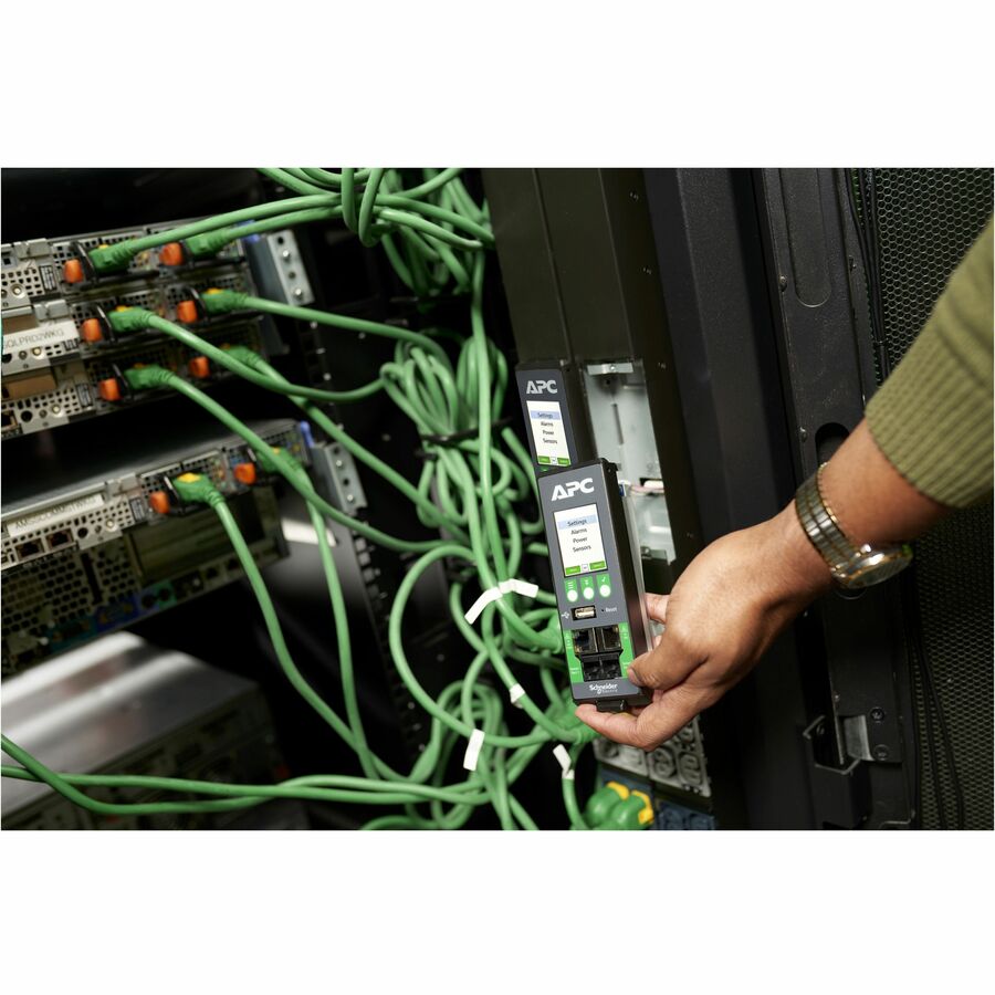 APC by Schneider Electric NetShelter 42-Outlets PDU - Image 6