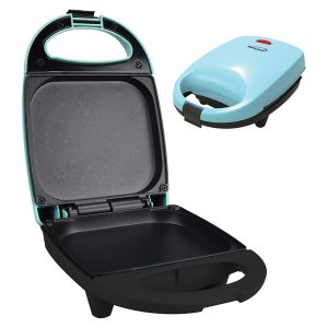 Brentwood TS-256BL 530-Watt Mini Sous Vide-Style Egg Bite Maker (Blue)